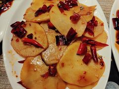 -嗨辣小聚·盘锦河蟹·海鲜烧烤龙虾(盘锦十年好店)