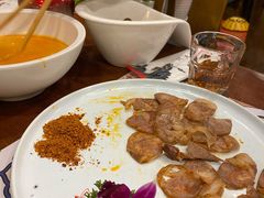 -川流不息·地道川菜·小龙虾(松东路店)