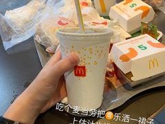 -麦当劳(世界城广场店)