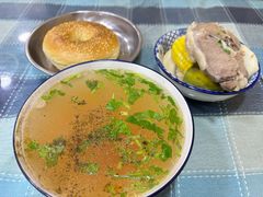 -園丁烤肉缸子肉