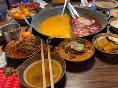 -萍姐火锅·公路夜市(武汉首店)