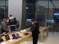 -Apple零售店(玄武湖店)