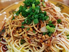 -一品红烧鸭特色川菜(三岔湖店)