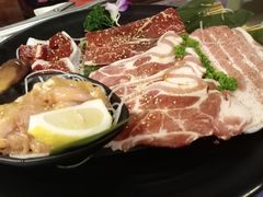 猫抓全家福-猫爪爪原切自助烤肉(观音桥阳光世纪店)