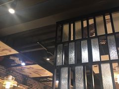 -小三峡食府(西五路店)