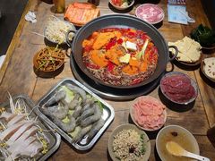-王婆乔鲜鱼自助火锅(蜀汉路店)