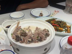 -民族手抓羊肉馆·滩羊手抓·烤全羊