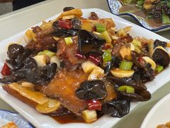 红烧带鱼-瑜瑜饭馆