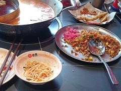 -由衷贵州酸汤牛肉火锅(新桥店)