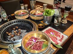 -何发发和牛烧肉·鳗鱼榴莲放题自助(乐峰广场店)