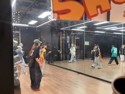 -G-STEPS舞蹈工作室