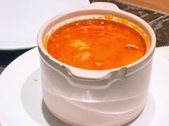 番茄玉米煲龙骨-汤城小厨•粤菜•靓汤(苏州街店)