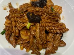 -闫府私房菜·老字号(恒隆店)