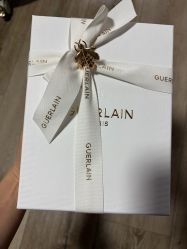 -法国娇兰精品店