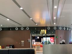 大堂-麦当劳(北京大兴机场二层国内到达(安检外)店)