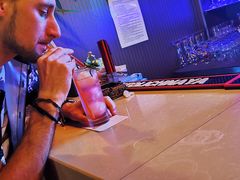 -聚点酒吧(龙湖滨江天街店)
