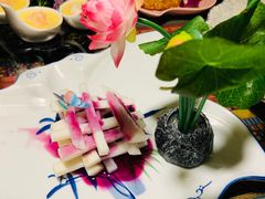 -忘忧草融合私房菜(红鼎国际店)