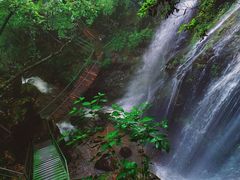 -藏龙百瀑风景区