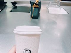 拿铁-Seesaw Coffee(上海国金中心店)