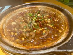 -国庆鱼头鱼尾馆(盛世华庭店)