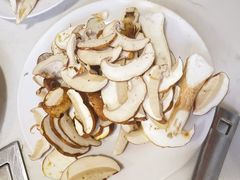 -菌之家·专业纯野生菌火锅·特色炒菌