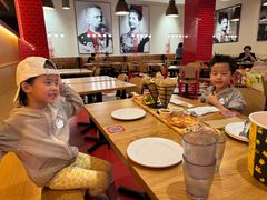 -城市大道红炉披萨烘焙坊