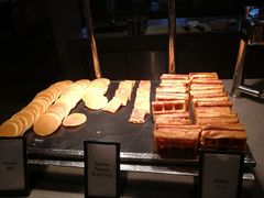 -海口绿发希尔顿酒店-田园汇自助餐·三文鱼·海鲜