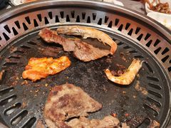 -黑金·寻焰自助百汇·烤肉·火锅(中街店)
