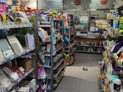 零售区-便利蜂(西城区远见名苑10号楼店)
