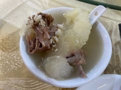 -红旗山庄(圭峰山店)