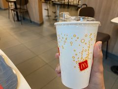 -麦当劳(民盈·国贸城店)