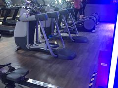 -一兆韦德健身(浦东万达会所)