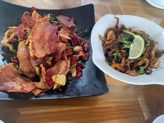 -隔壁老王·家常云南菜(花巷店)