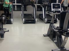-一公里健身(龙湖紫都城店)