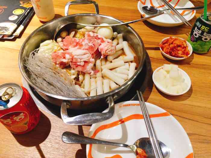 泰一格年糕火锅-"逛的时候看到泰一格,想到李光洙就进去了.