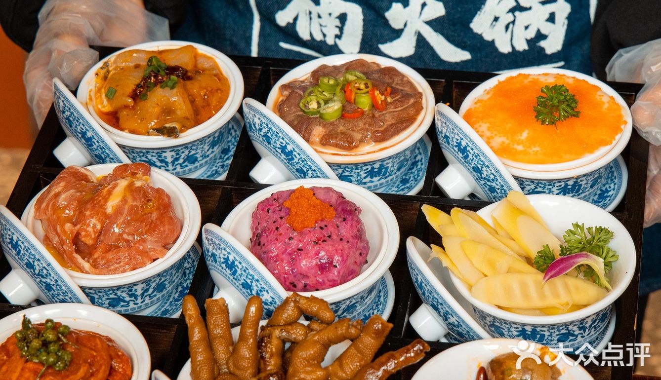 重庆火锅排队王！火锅界甜品天花板-楠火锅真的太好吃了！！！