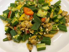 秋葵炒花甲肉-旺富东海大酒楼(海鲜街店)