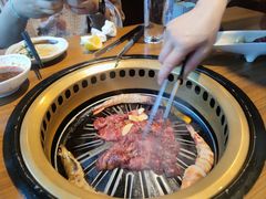 -炼火烤肉店