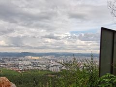-长虫山生态公园风景林