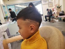 -马克叔叔儿童理发形象设计