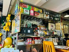 -Dang restaurant (patong phuket)