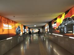 -维也纳国际机场