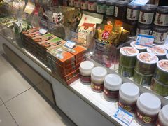 零售区-采芝斋(延安路店)