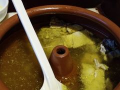 -蔼若春.传承三十年云南菜(金碧公园店)