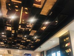 -一尊皇牛(丽彩万达店)