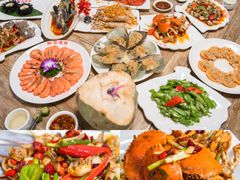 -亚龙湾中心广场