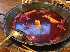 -萍姐火锅·公路夜市(武汉首店)