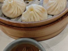 -馋三尺蟹粉小笼(人民广场店)