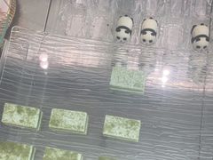 -小茉庐和牛自助火锅(龙湖万达店)