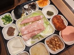 -阿香米线(大唐西市大润发店)